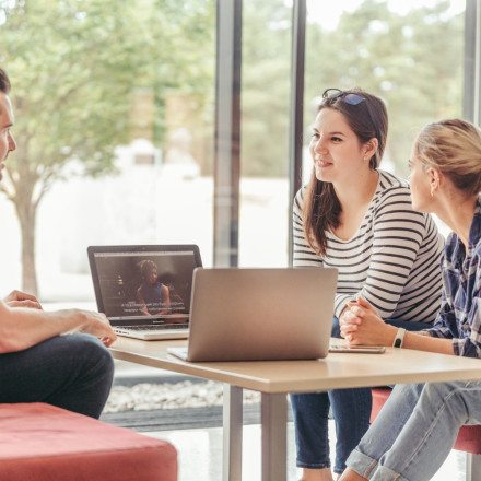 How Coworking Drives Innovation and Collaboration Across Different Industries