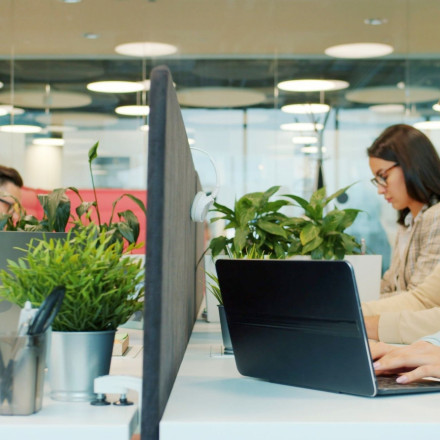 How to Transition Back to Work Seamlessly and Hit Your Autumn Goals